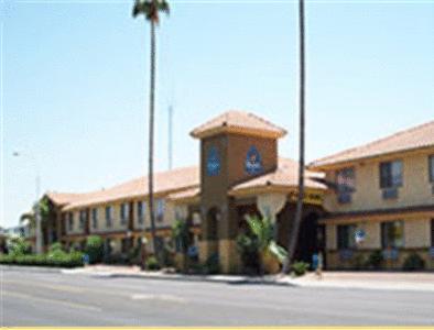 Laquinta Inn Phoenix - Arcadia Экстерьер фото