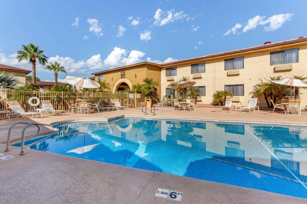 Laquinta Inn Phoenix - Arcadia Экстерьер фото